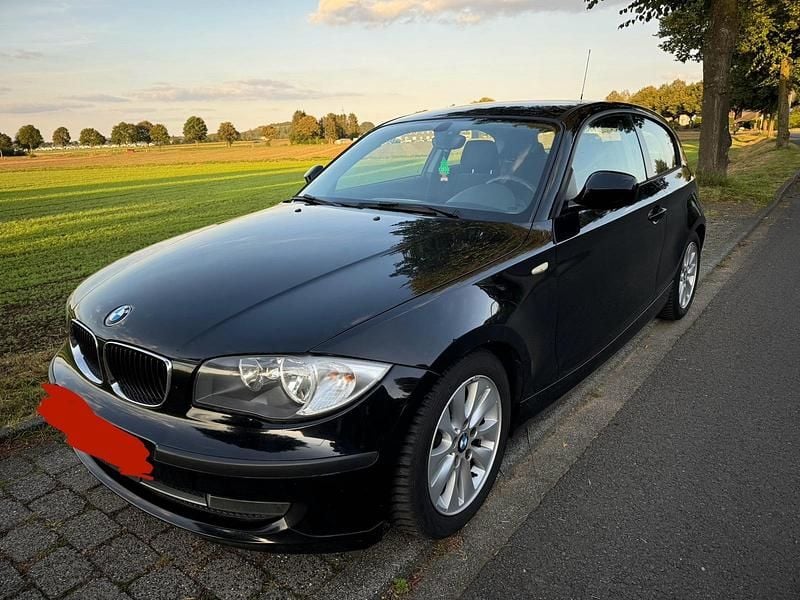 Brugt BMW 116 122 HK (89 kW) 2010 Sort Hatchback