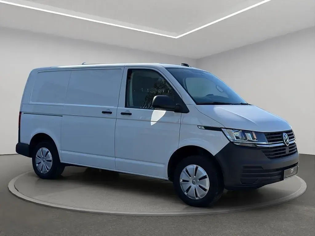 Second-hand VW Transporter 110 CP (80 kW) 2023 Alb Van