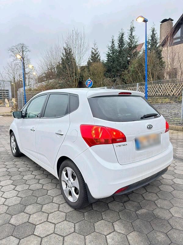 Gebraucht Kia Venga 122 PS (89 kW) 2010 Weiß Kleinwagen
