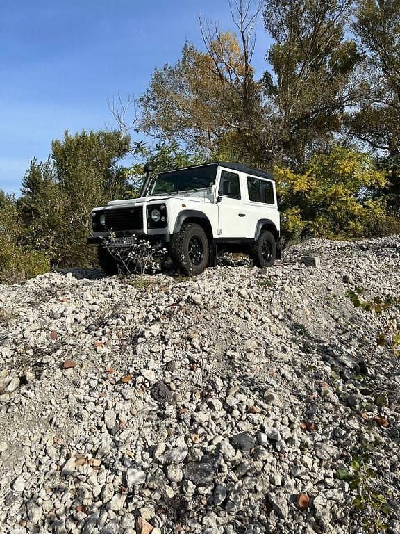 Gebraucht Land Rover Defender S 122 PS (89 kW) 2004 Weiß Kombi