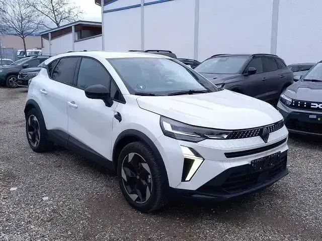 Käytetty Renault Captur Techno 158 HP (116 kW) 2025 Andere Katumaasturi