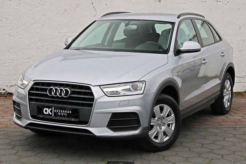 Silber Gebraucht 2015 Audi Q3 Basis SUV | 12.000 € (Guter Preis) - Bild 1/4