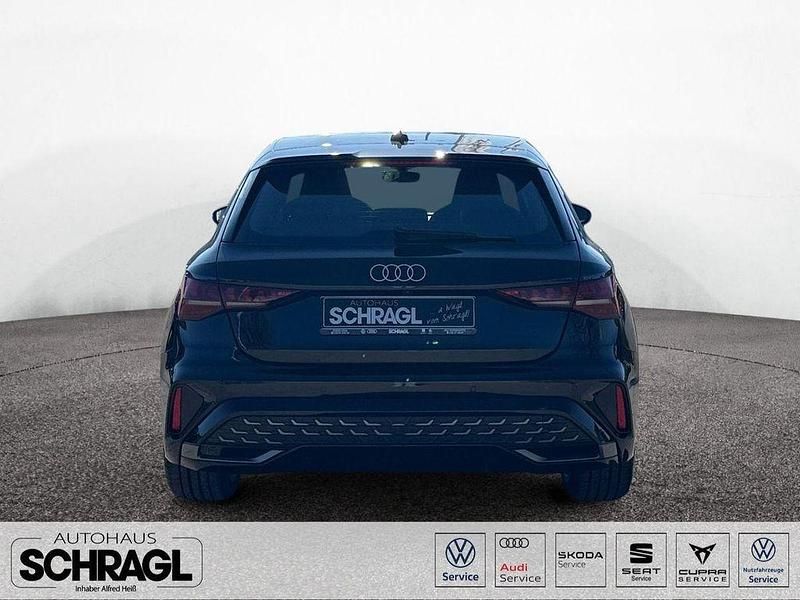 Gebraucht Audi A3 S-Line 150 PS (110 kW) 2025 Mythosschwarz metallic Limousine