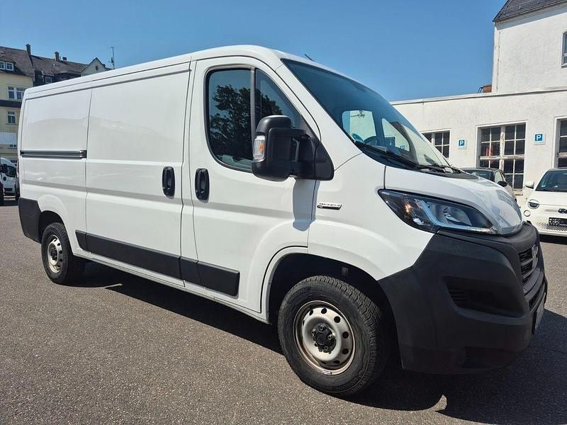 Weiß Gebraucht 2021 Fiat Ducato Van | 21.900 € (Superpreis) - Bild 1/4