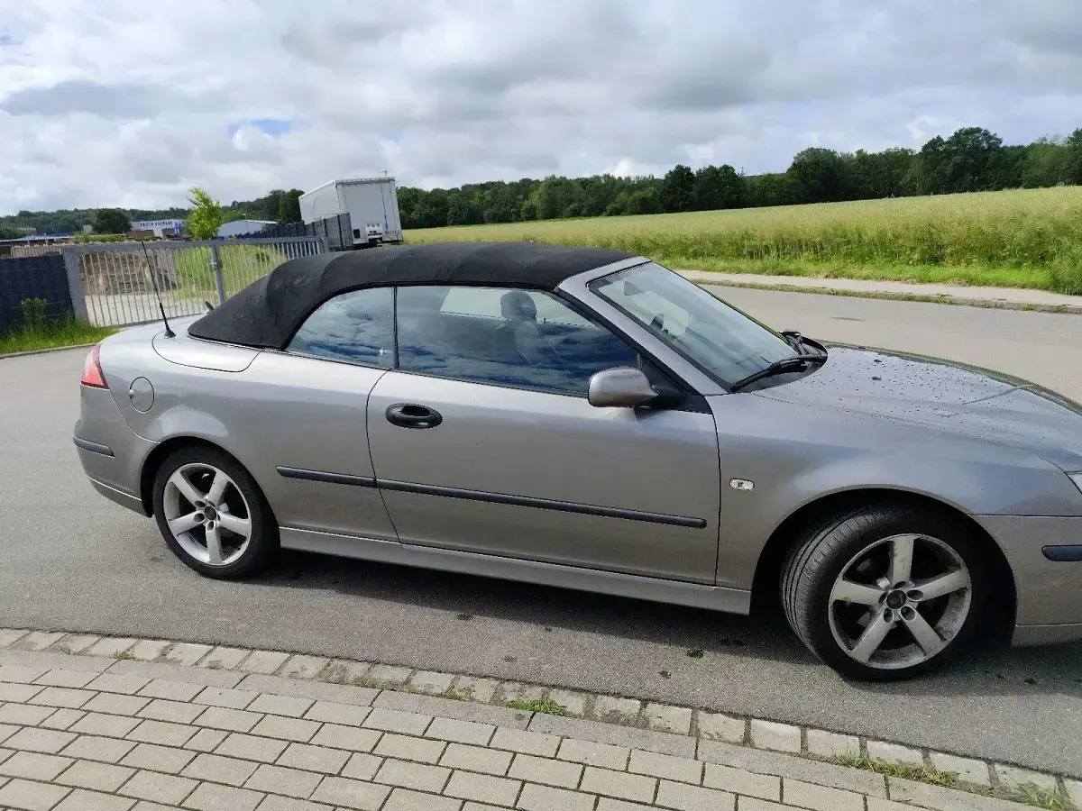 Gebraucht Saab 9-3 Cabriolet Vector 175 PS (128 kW) 2005 Grau Cabrio