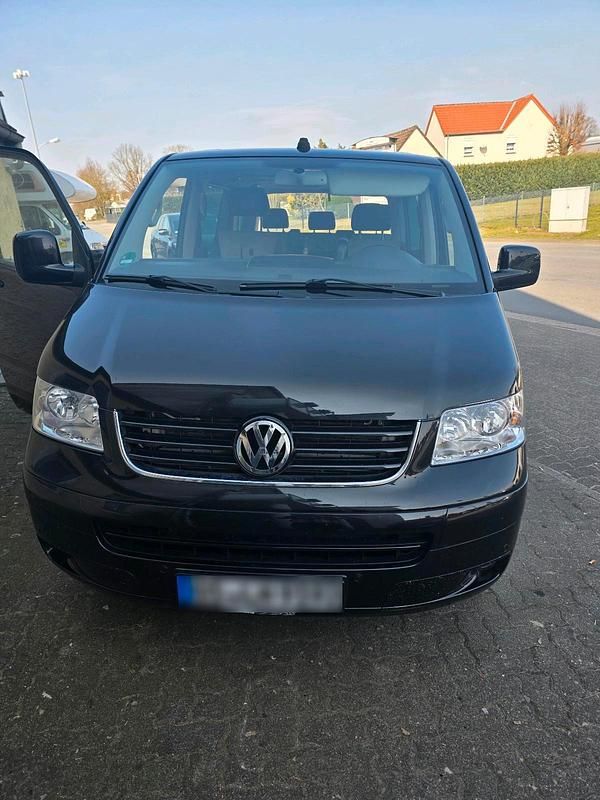 Gebraucht VW Multivan 177 PS (130 kW) 2009 Schwarz Van / Kleinbus