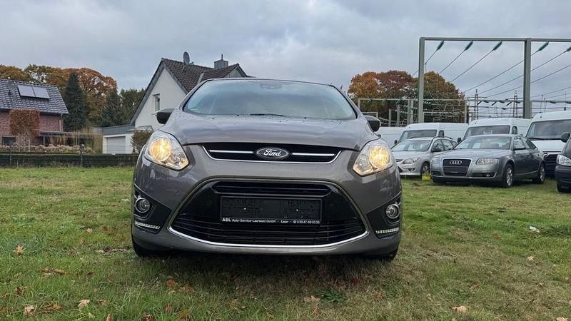 Gebraucht Ford C-MAX Titanium 140 PS (102 kW) 2015 Braun Van / Kleinbus