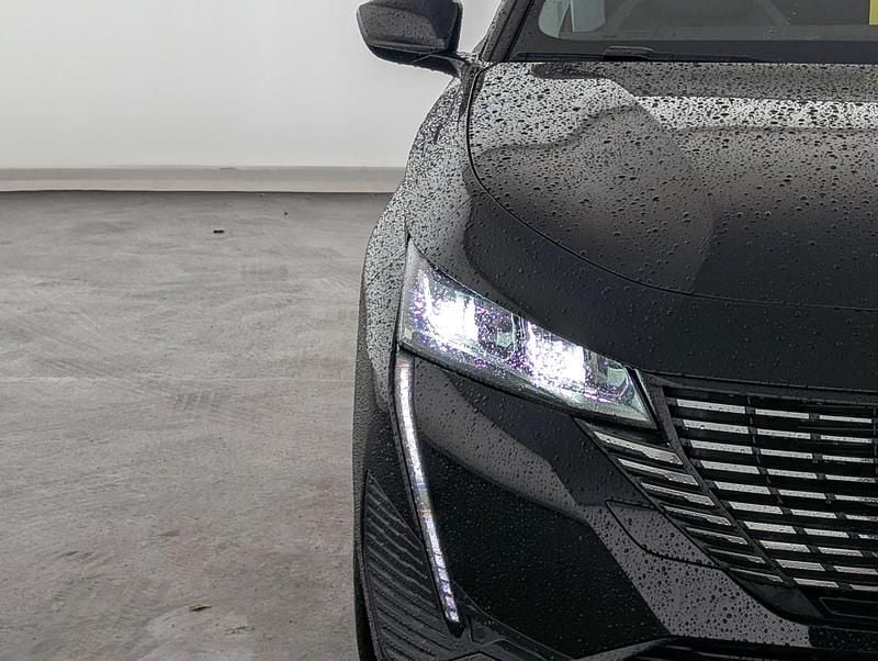 Gebraucht Peugeot 308 Allure 181 PS (133 kW) 2022 Schwarz Limousine