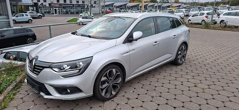 Avussilber metallic Gebraucht 2019 Renault Mégane GrandTour Bose Edition Kombi | 9.000 € (Superpreis) - Bild 1/4