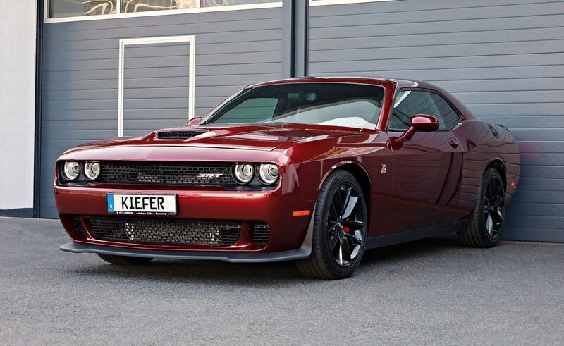 Octane red pearlcoat Gebraucht 2019 Dodge Challenger Coupé | 33.450 € (Superpreis) - Bild 1/4