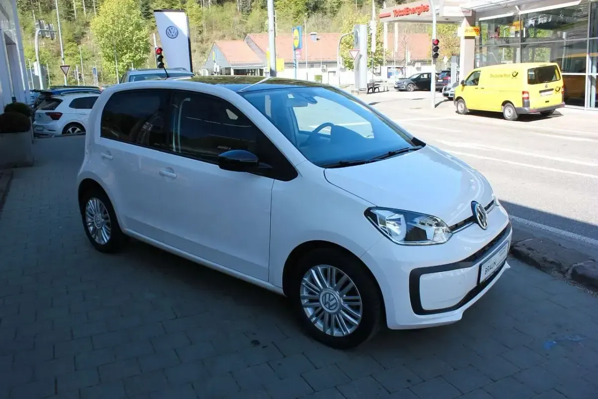 Gebraucht VW up! IQ Drive 75 PS (55 kW) 2019 White7black Kleinwagen