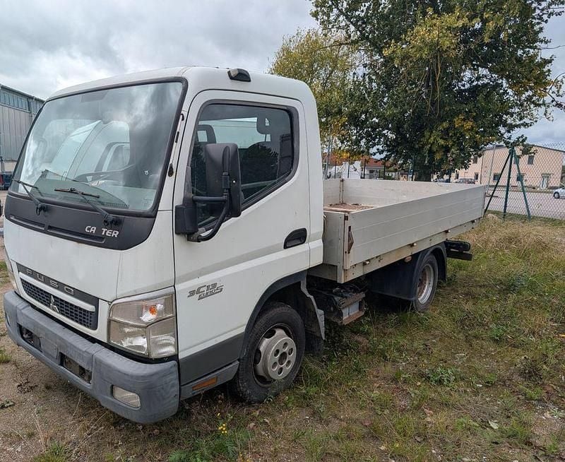 Weiß Gebraucht 2010 Mitsubishi Canter | 5.000 € (Superpreis) - Bild 1/3