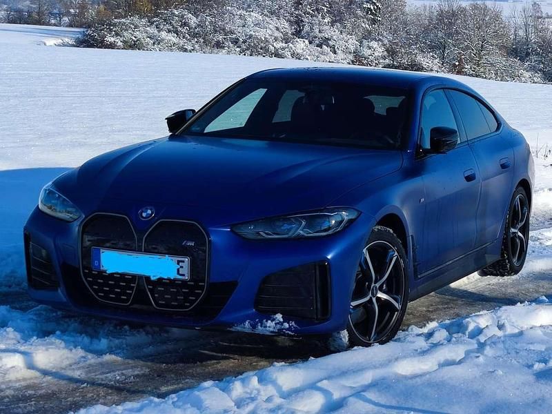 Blau Gebraucht 2023 BMW i4 Limousine | 52.999 € (Fairer Preis) - Bild 1/3