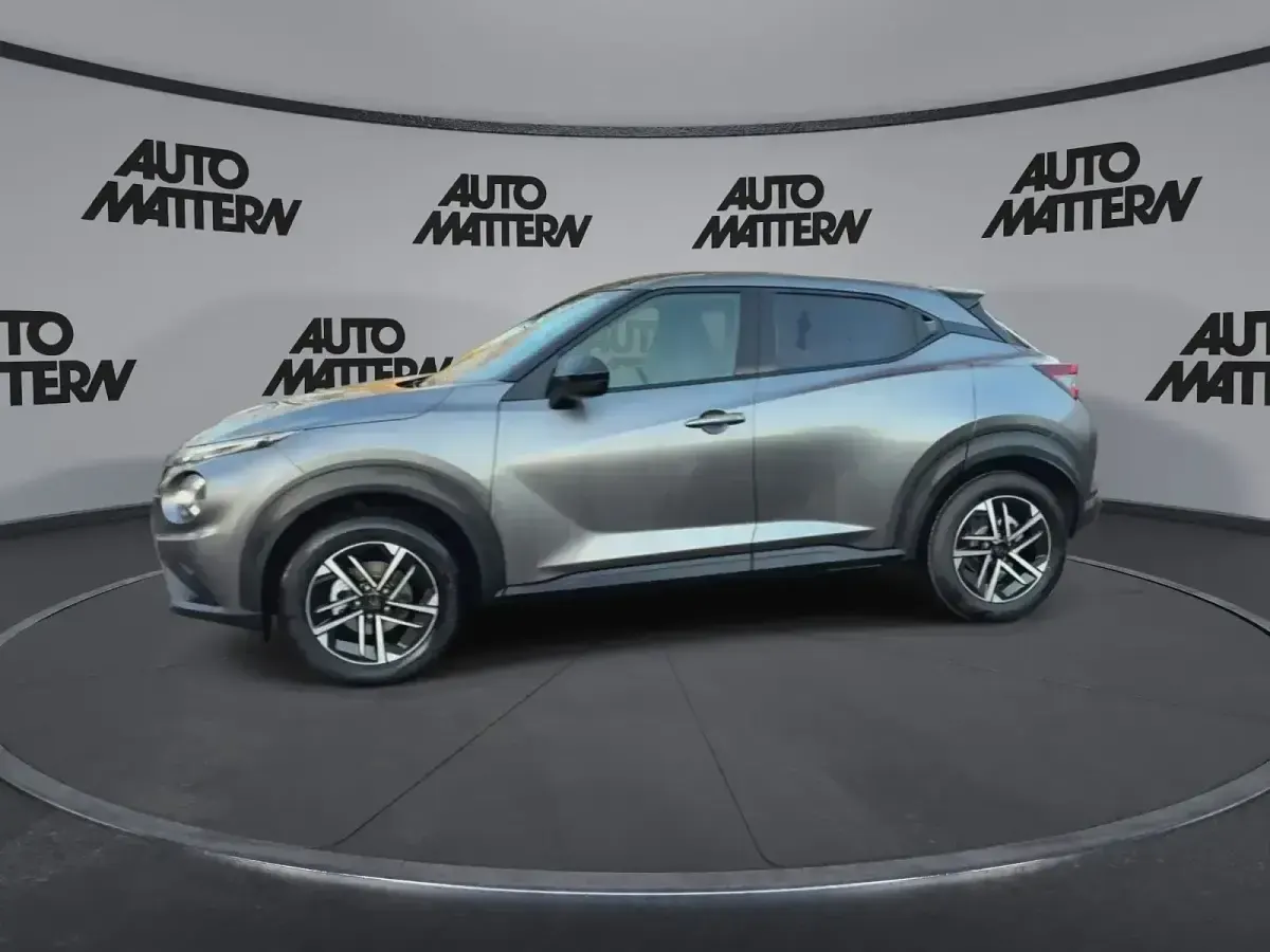 Neu Nissan Juke N-Connecta 143 PS (105 kW) 2026 Grau SUV