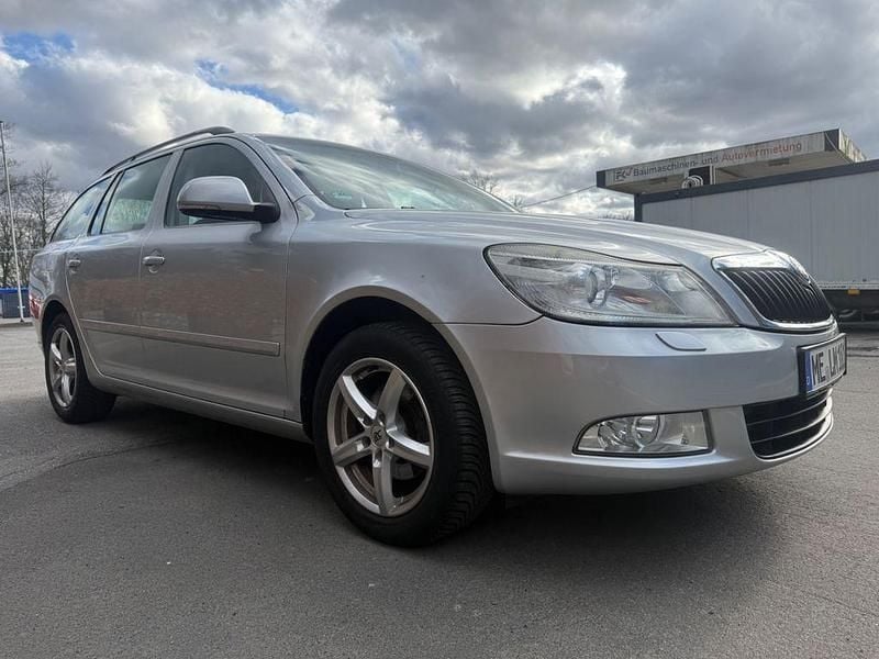 Gebraucht Skoda Octavia 122 PS (89 kW) 2009 Silber Limousine
