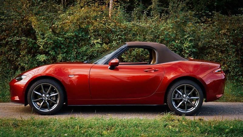 Gebraucht Mazda MX5 Selection 184 PS (135 kW) 2020 Rot Cabrio