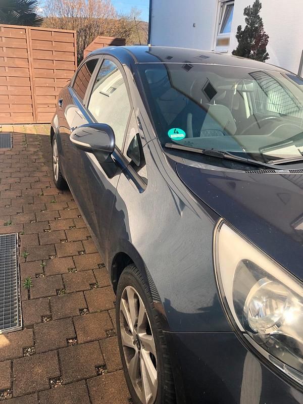 Gebraucht Kia Rio 84 PS (61 kW) 2016 Kleinwagen