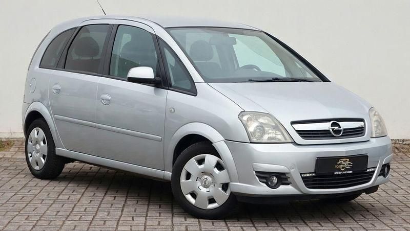 Gebraucht Opel Meriva Innovation 125 PS (91 kW) 2009 Silber Van / Kleinbus