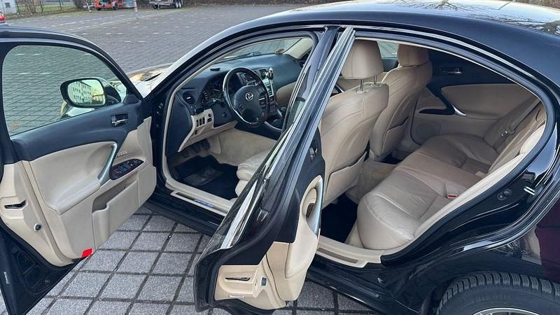 Gebraucht Lexus IS220 Luxury Line 177 PS (130 kW) 2007 Schwarz Limousine
