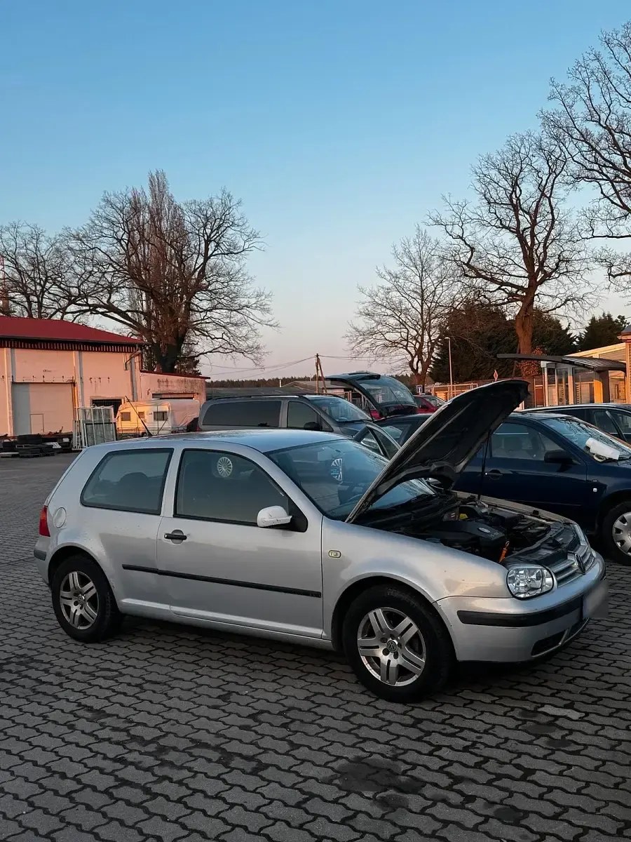 Gebraucht VW Golf III 101 PS (74 kW) 1999 Grau Coupé