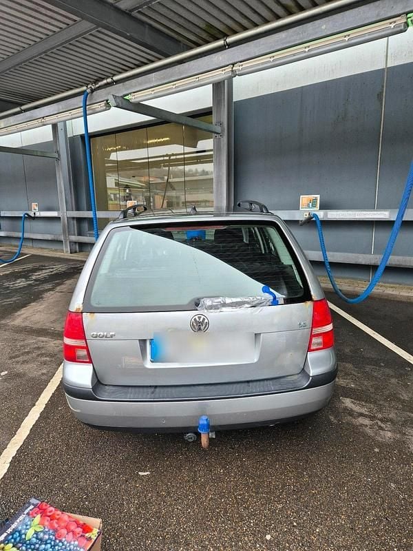 Gebraucht VW Golf IV 101 PS (74 kW) 2004 Silber Kombi