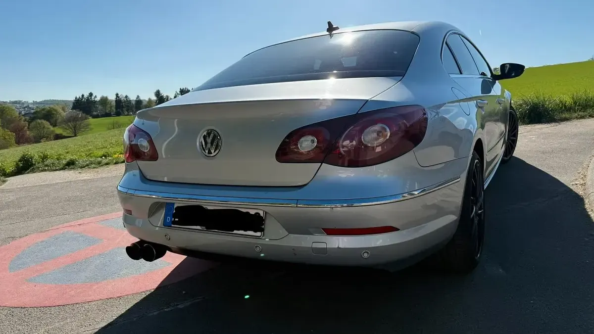 Gebraucht VW Passat 200 PS (147 kW) 2009 Silber Coupé