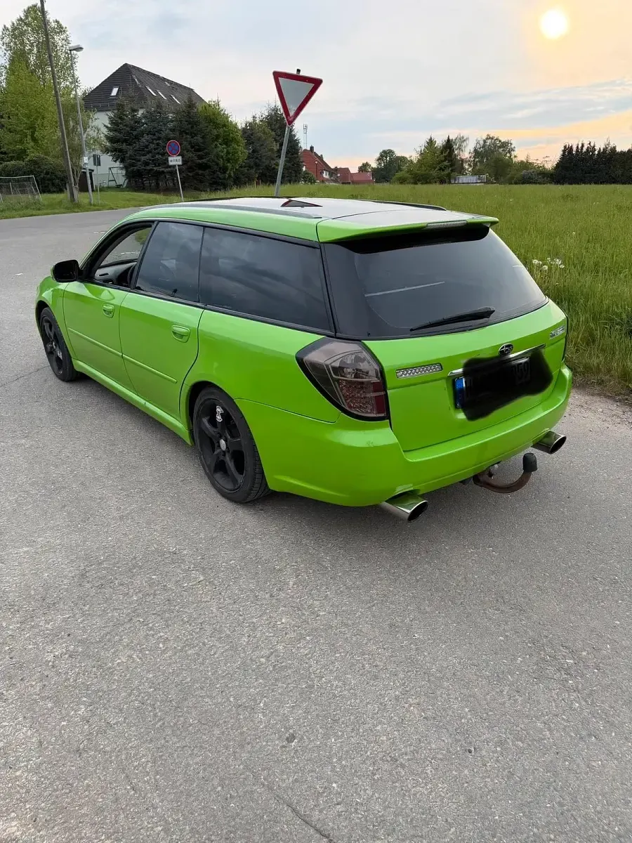 Gebraucht Subaru Legacy 165 PS (121 kW) 2006 Grün Kombi