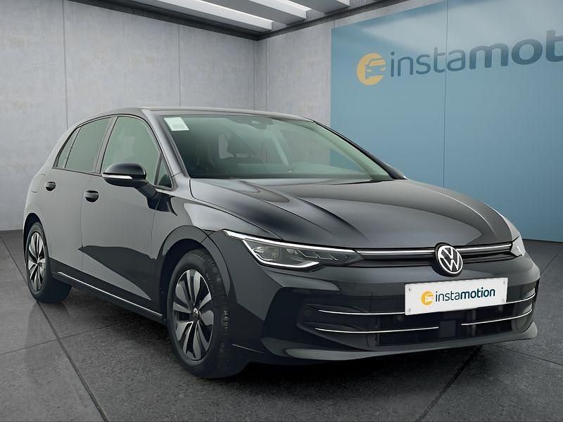 Gebraucht VW Golf VIII 150 PS (110 kW) 2024 Schwarz Kleinwagen