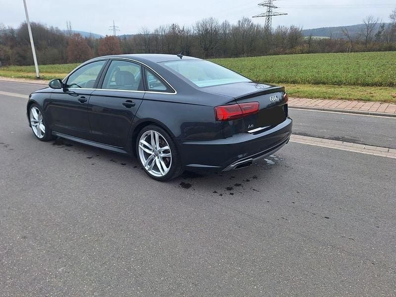 Gebraucht Audi A6 Performance 333 PS (244 kW) 2015 Blau Limousine
