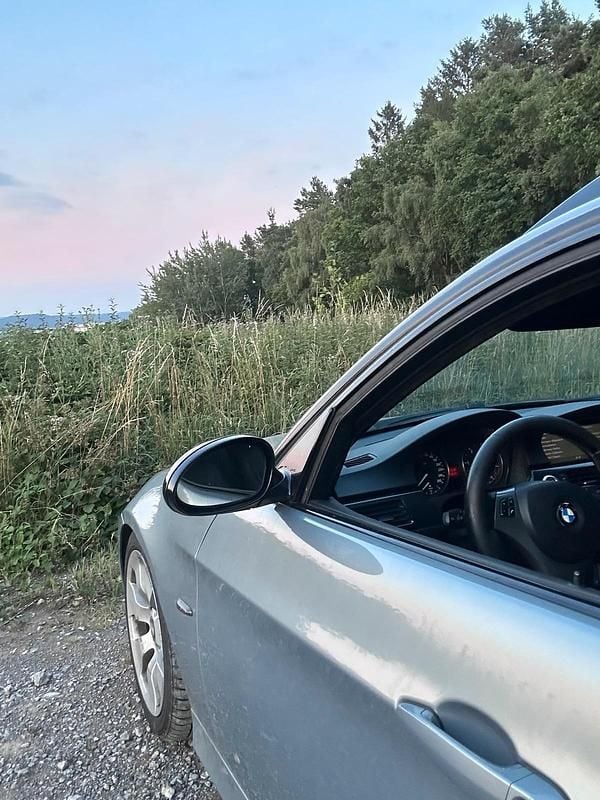 Gebraucht BMW 330 Shadowline 231 PS (169 kW) 2006 Silber Limousine