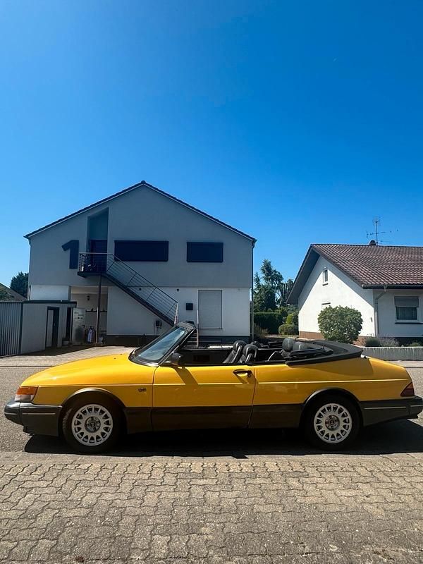 Gelb Gebraucht 1988 Saab 900 Cabriolet Cabrio | 10.999 € - Bild 1/4