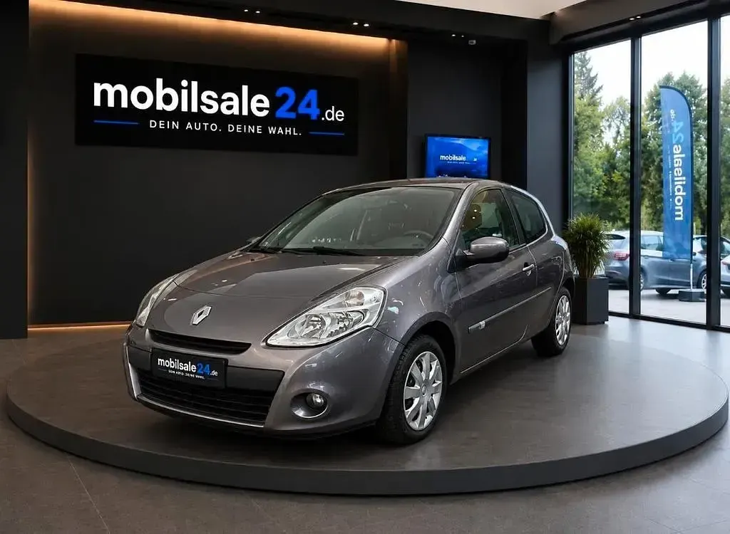 Gebraucht Renault Clio Collection 75 PS (55 kW) 2013 Grau