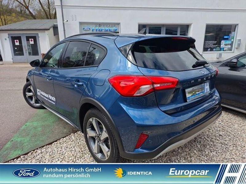 Gebraucht Ford Focus Active X 120 PS (88 kW) 2020 Blau Limousine