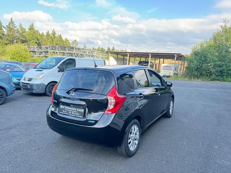 Gebraucht Nissan Note Acenta 90 PS (66 kW) 2017 Schwarz Van / Kleinbus