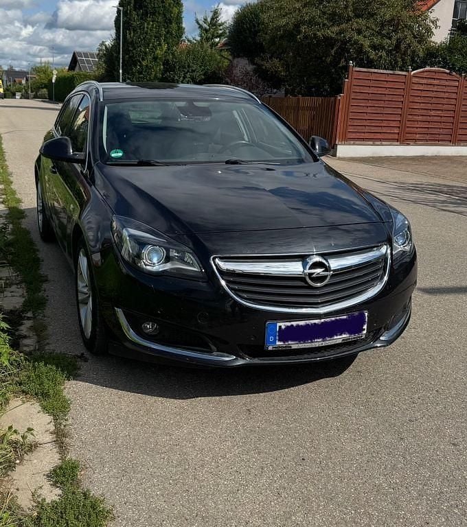 Schwarz Gebraucht 2016 Opel Insignia Sport Kombi | 8.800 € (Fairer Preis) - Bild 1/4