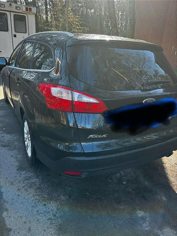 Second-hand Ford Focus 150 CP (110 kW) 2012 Negru Hatchback