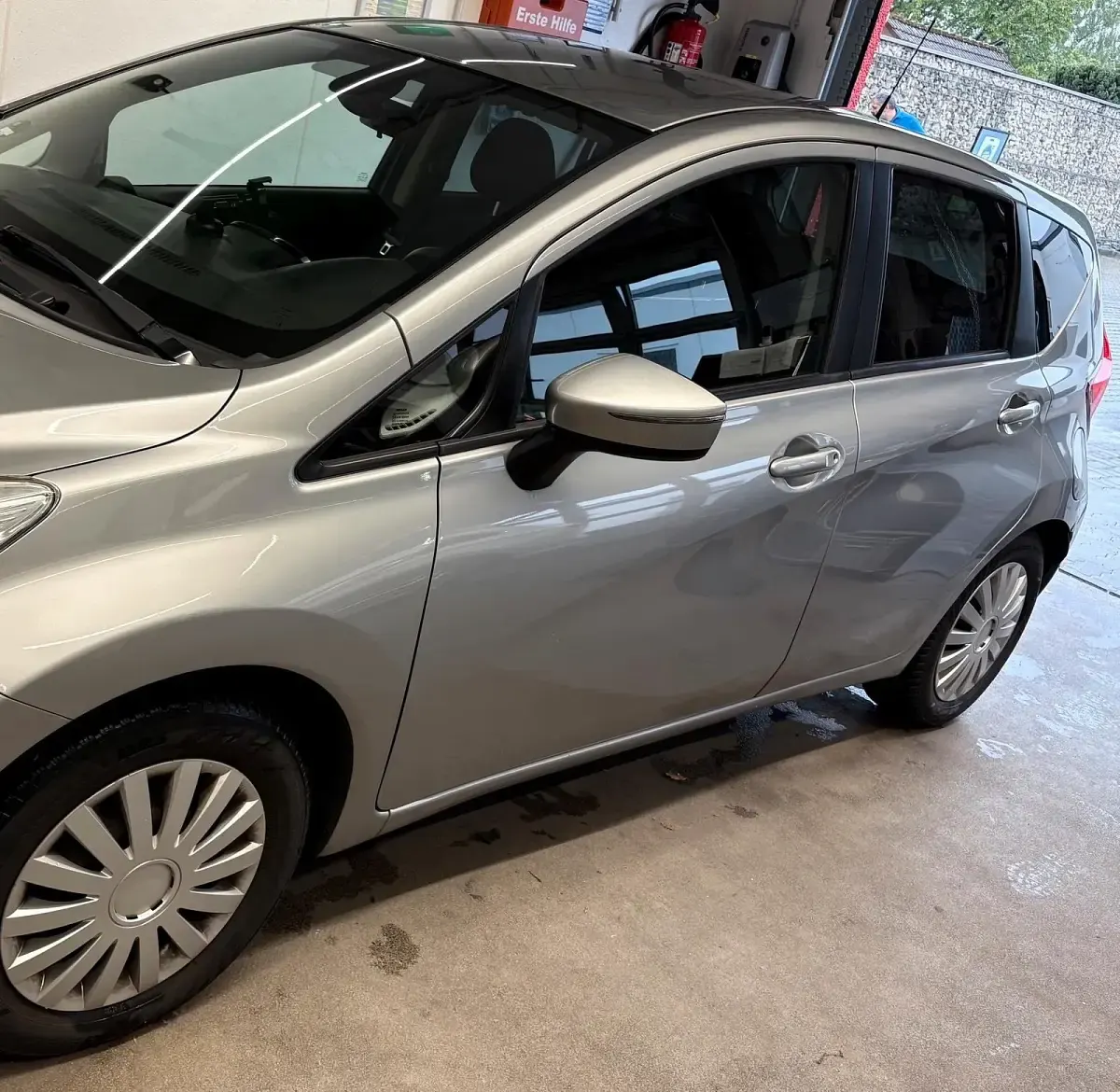 Gebraucht Nissan Note 90 PS (66 kW) 2014 Silber Kleinwagen