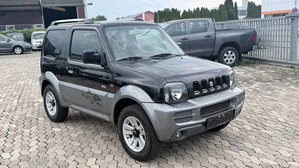 Gebraucht Suzuki Jimny 86 PS (63 kW) 2011 Schwarz SUV