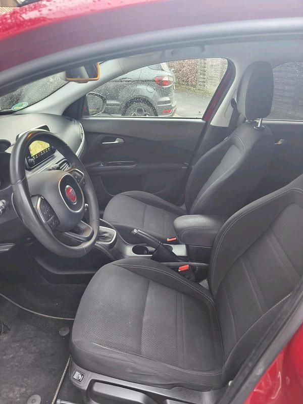 Gebraucht Fiat Tipo 110 PS (80 kW) 2017 Rot Kombi