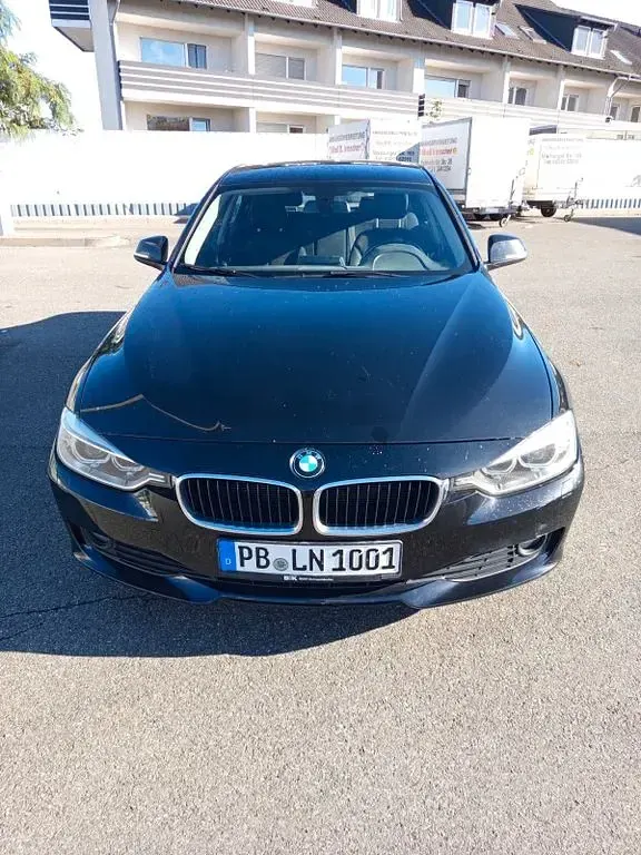 Brugt BMW 318 143 HK (105 kW) 2014 Sort Sedan