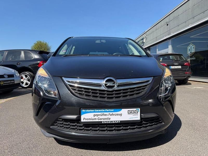 Gebraucht Opel Zafira Selection 120 PS (88 kW) 2016 Schwarz Van / Kleinbus