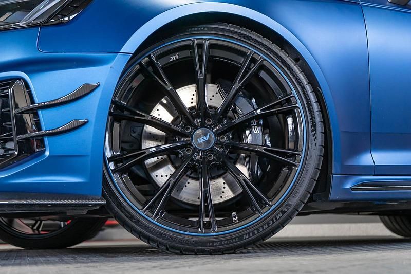 Gebraucht Audi RS4 Design 530 PS (389 kW) 2018 Folie blau matt Kombi