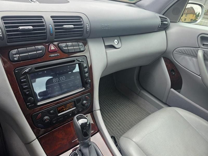 Silber Gebraucht 2000 Mercedes C230 Elegance Limousine | 4.950 € (Teuer) - Bild 1/4