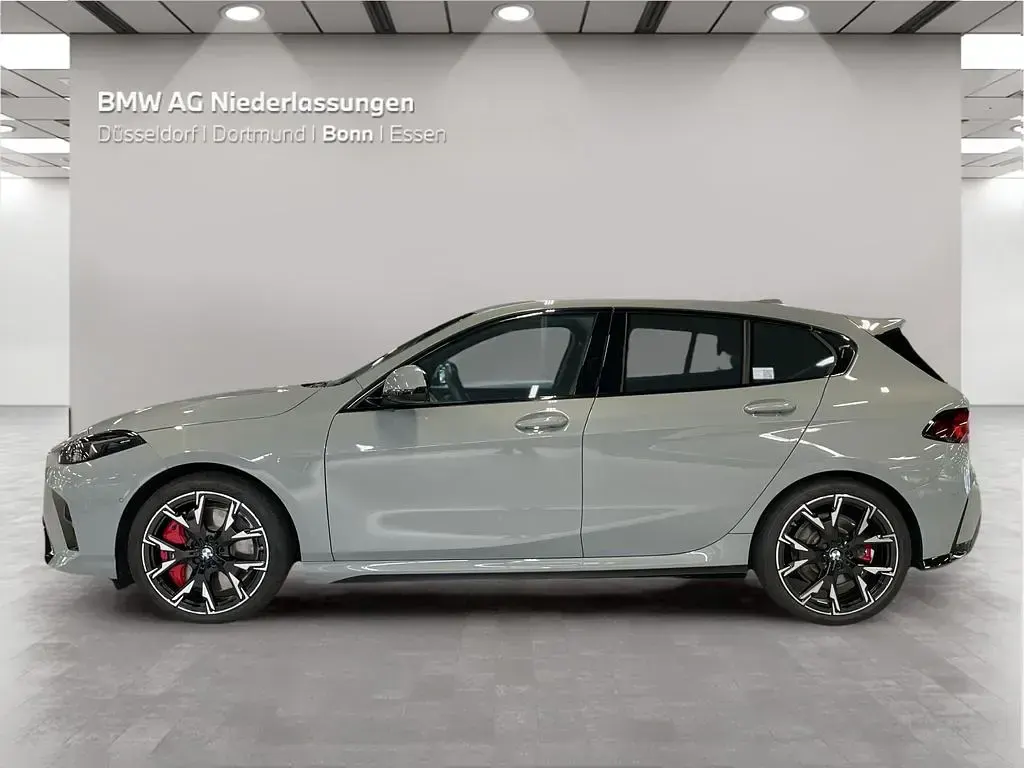 Gebraucht BMW 123 Shadowline 204 PS (150 kW) 2025 Grau Kleinwagen