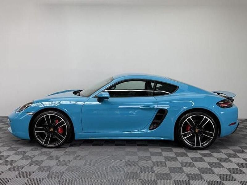 Andere Gebraucht 2018 Porsche Cayman Coupé | 71.500 € - Bild 1/4