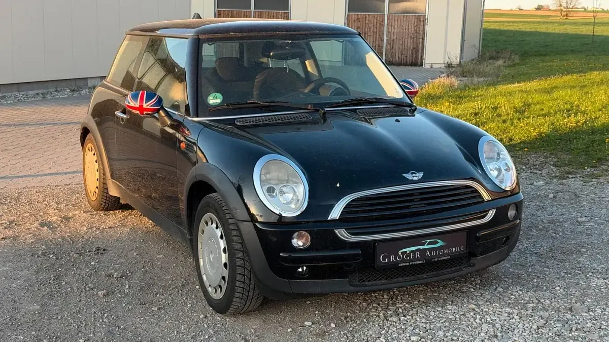 Gebraucht Mini ONE 90 PS (66 kW) 2002 Schwarz Kleinwagen