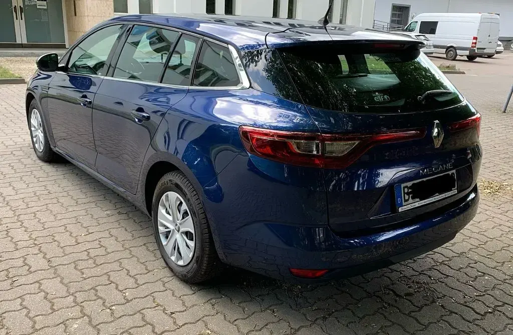 Gebraucht Renault Mégane IV Life 116 PS (85 kW) 2019 Blau Limousine