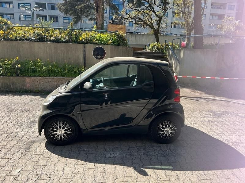 Używany Smart ForTwo Coupé 61 KM (44 kW) 2011 Czarny Coupe