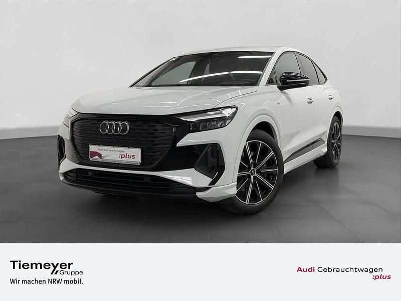 Gletscherweiß metallic Gebraucht 2022 Audi Q4 e-tron S-Line SUV | 35.740 € (Teuer) - Bild 1/4