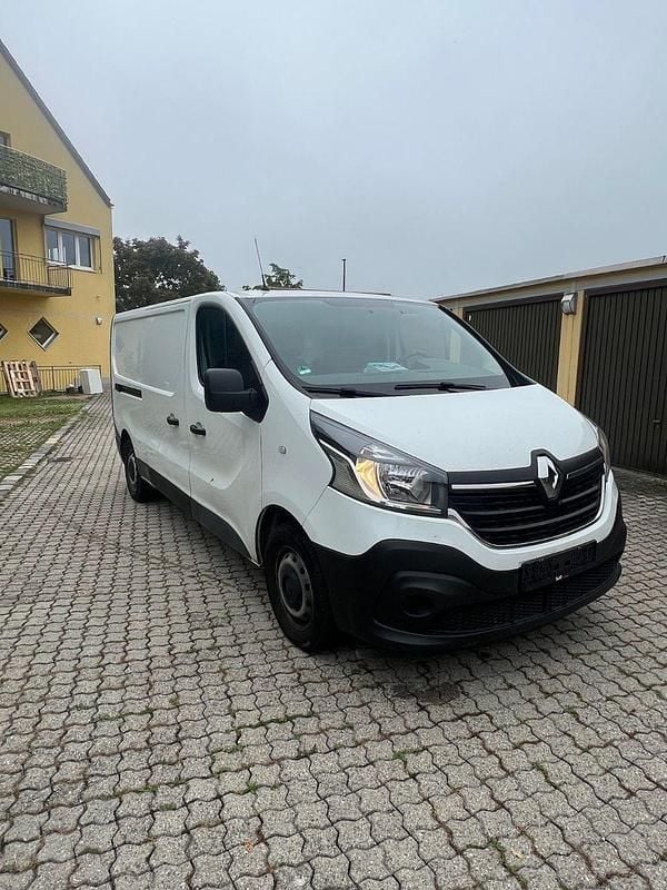 Gebraucht Renault Trafic 120 PS (88 kW) 2021 Weiß Van / Kleinbus